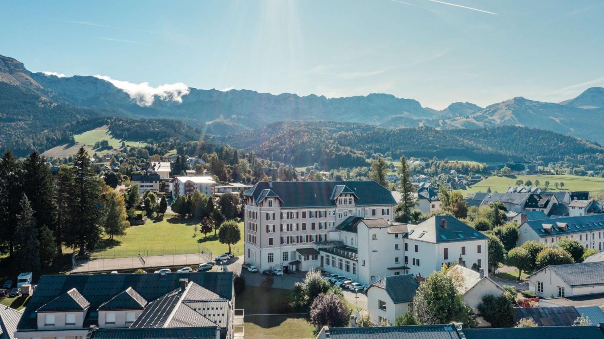 Best Western Grand Hotel De Paris & Spa Villard-de-Lans Ngoại thất bức ảnh